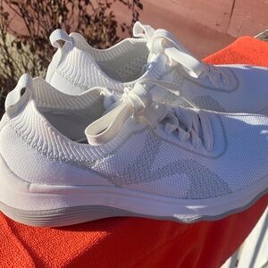 Clarks Cloudsteppers White Knit Footwear